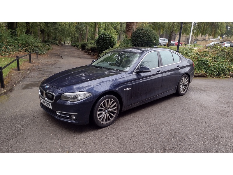 BMW 5 Series 520d Luxury - U6459