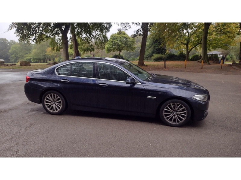 BMW 5 Series 520d Luxury - U6459