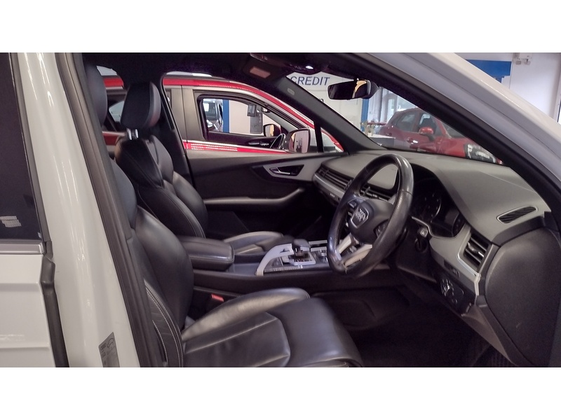 Audi Q7 TDI V6 S line - U6464
