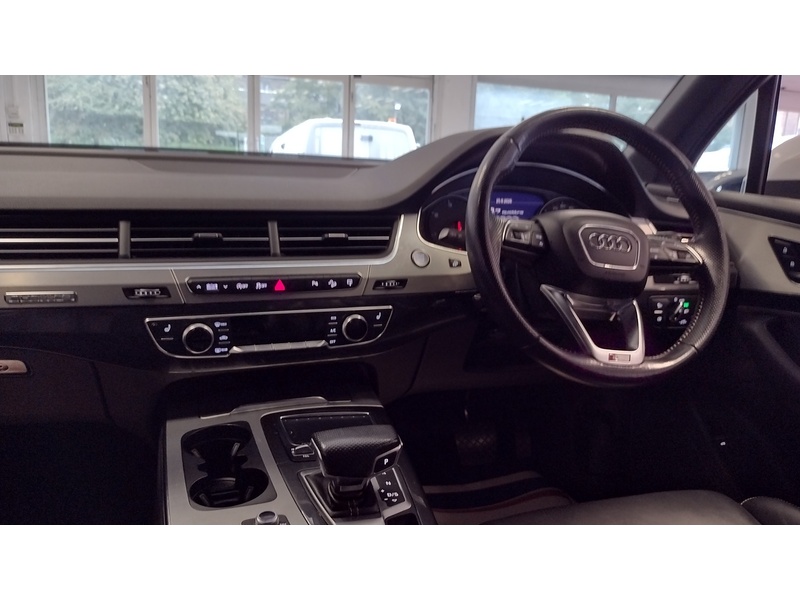 Audi Q7 TDI V6 S line - U6464