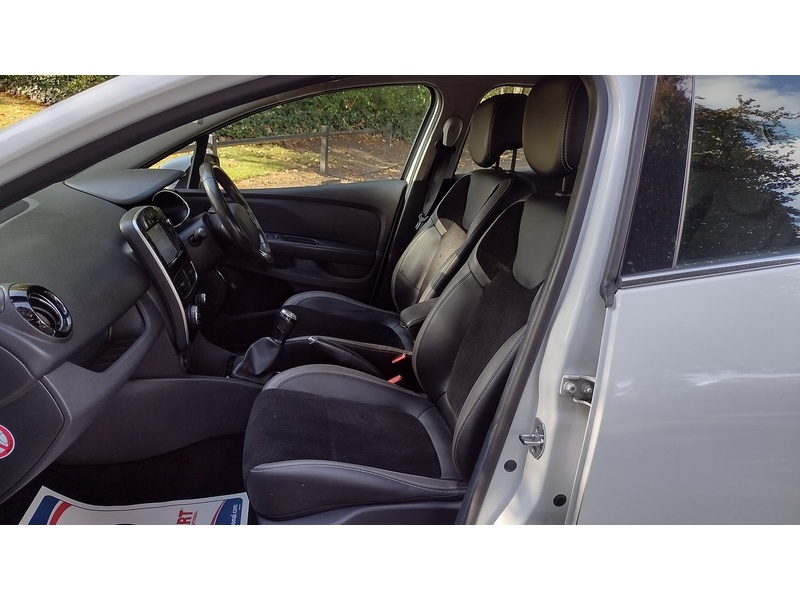 Renault Clio dCi Dynamique S Nav - U6467