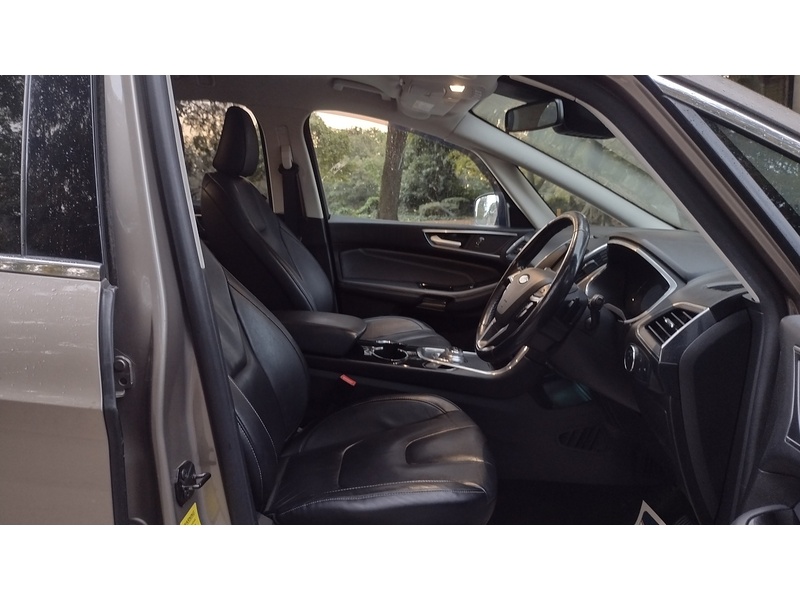 Ford S-Max EcoBlue Titanium - U6468