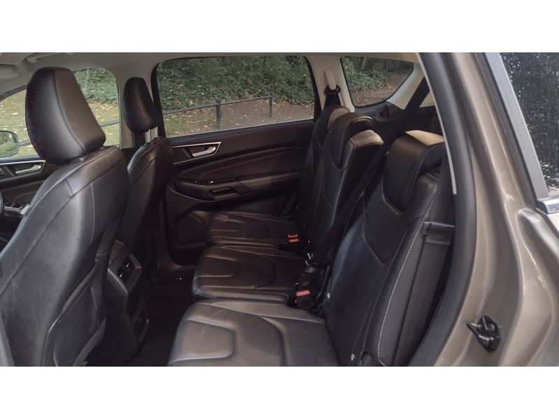 Ford S-Max EcoBlue Titanium - U6468