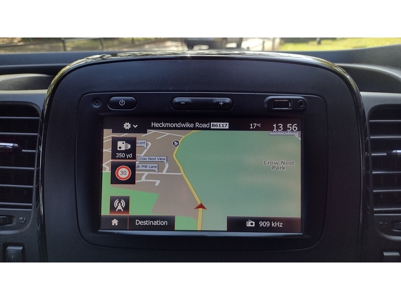 Vauxhall Vivaro 1.6 CDTi 2900 Combi Van Double Cab 5dr Diesel Manual L2 H1 Euro 6 (s/s) (9 Seat) (120 ps) - U6472