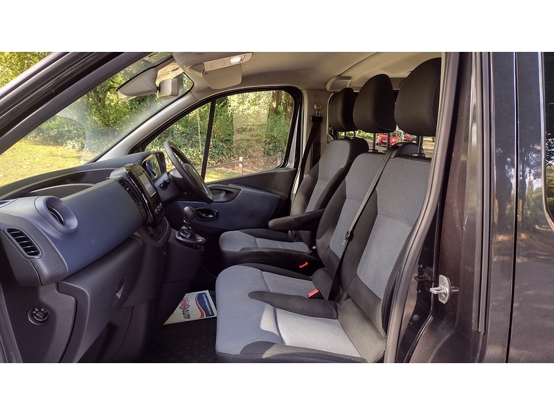 Vauxhall Vivaro 1.6 CDTi 2900 Combi Van Double Cab 5dr Diesel Manual L2 H1 Euro 6 (s/s) (9 Seat) (120 ps) - U6472