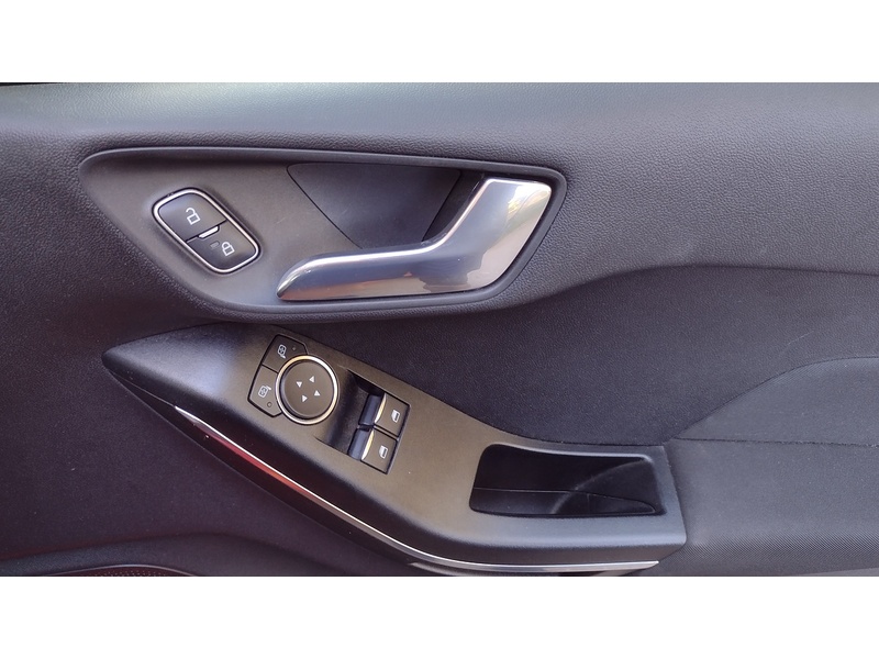 Ford Fiesta T EcoBoost Zetec - U6481