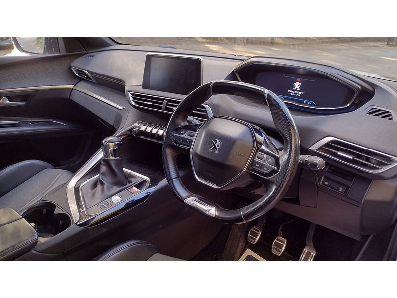 Peugeot 3008 PureTech GT Line - U6482