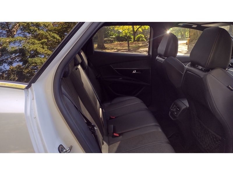 Peugeot 3008 PureTech GT Line - U6482