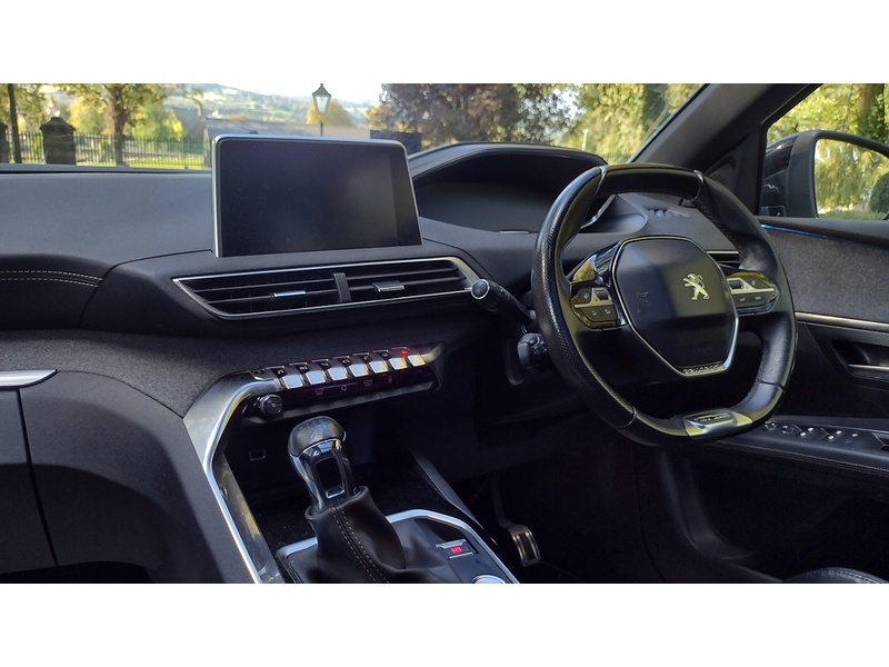 Peugeot 3008 PureTech GT Line - U6482