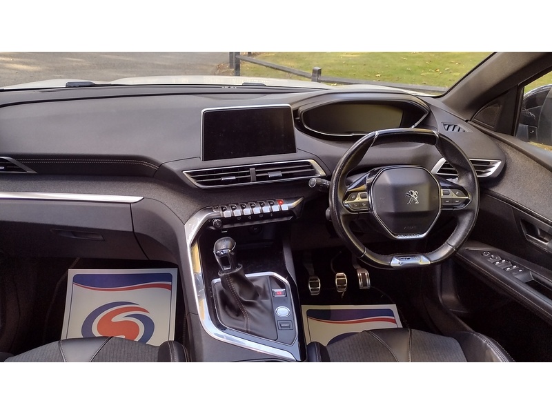 Peugeot 3008 PureTech GT Line - U6482