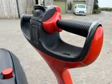 LINDE L12 Walkie Stacker