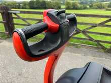 LINDE L12 Walkie Stacker