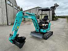KOBELCO Hydraulic Excavator SK17 ST - 3 