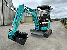 KOBELCO Hydraulic Excavator SK17 ST - 3 
