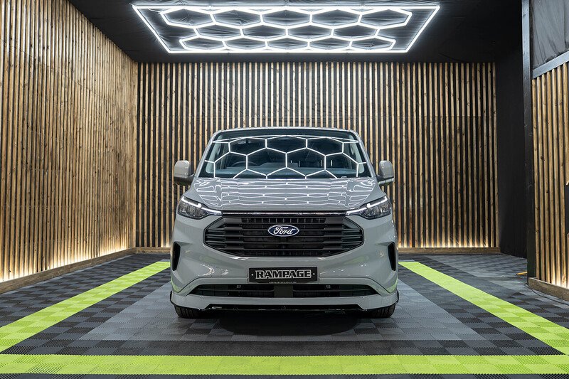 Ford Transit Custom 320 Limited L1 2.5L Auto Plug-in Hybrid - N155