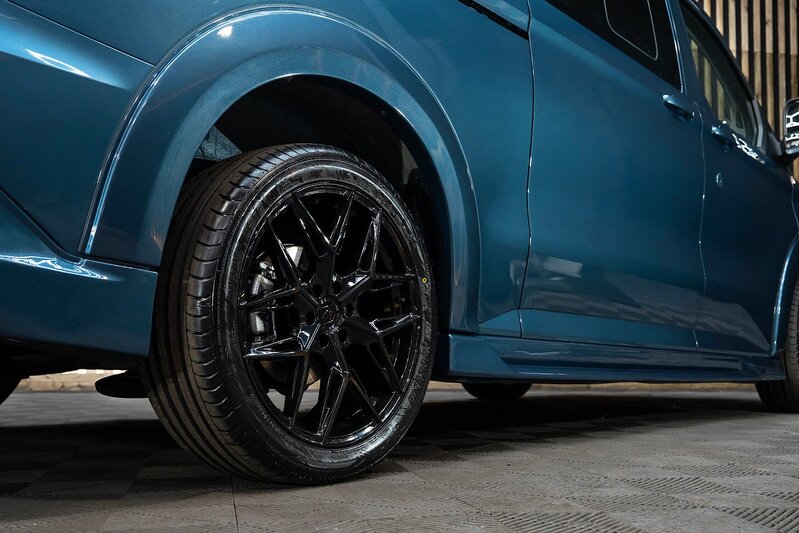 Ford Transit Custom 320 Limited L2h1 Dciv Ecoblue - N181