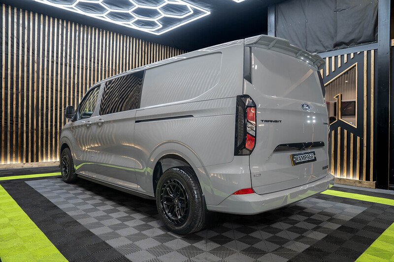 Ford Transit Custom 320 Limited L2 2.5L Auto Plug-in Hybrid - N187