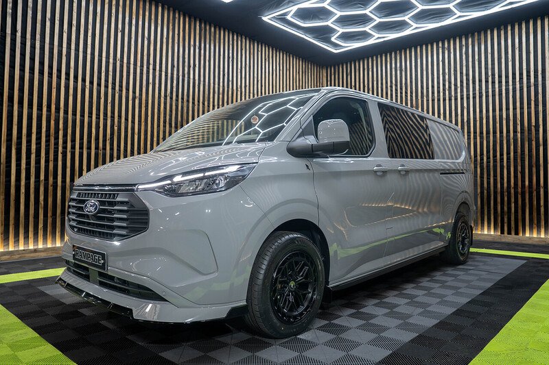 Ford Transit Custom 320 Limited L2 2.5L Auto Plug-in Hybrid - N187