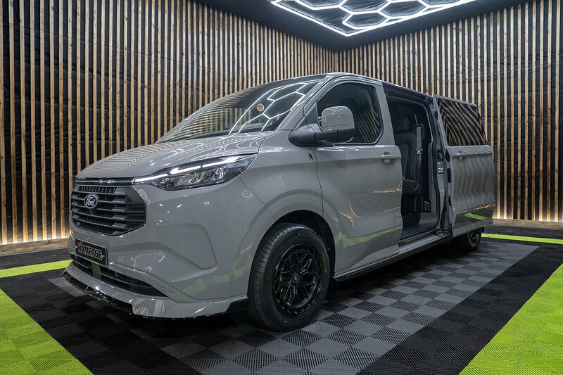 Ford Transit Custom 320 Limited L2 2.5L Auto Plug-in Hybrid - N187