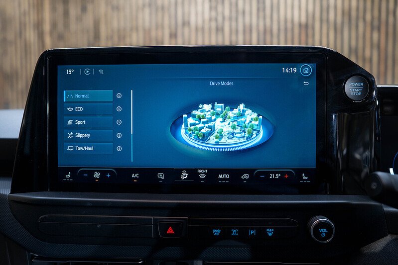 Ford Transit Custom 320 Limited L2 2.5L Auto Plug-in Hybrid - N191