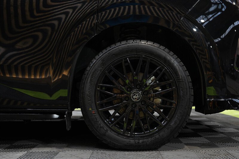 Ford Transit Custom 320 Limited L2 2.5L Auto Plug-in Hybrid - N191