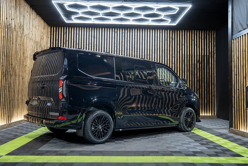Ford Transit Custom 320 Limited L2 2.5L Auto Plug-in Hybrid - N191