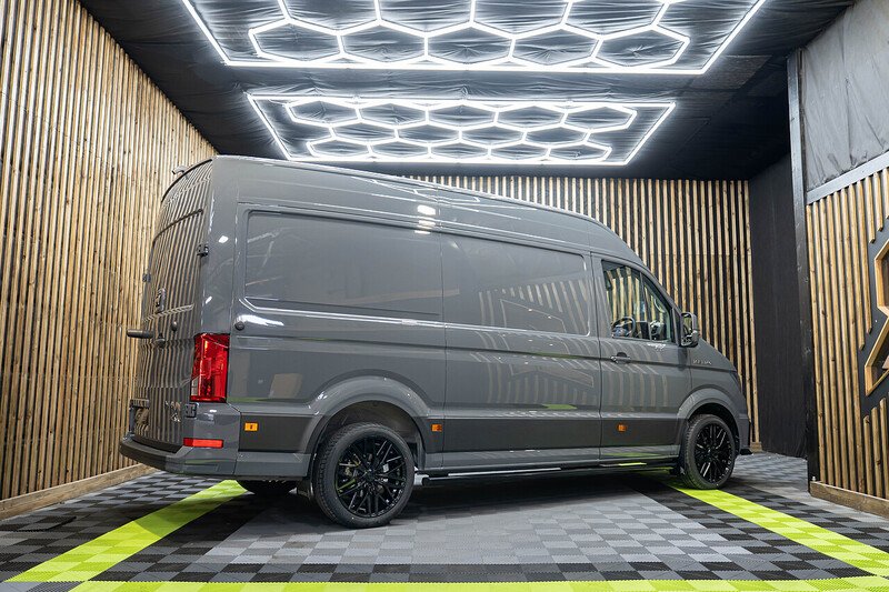 Volkswagen Crafter CR35 TDI Panel Van FWD High Roof MWB Commerce Plus - N197