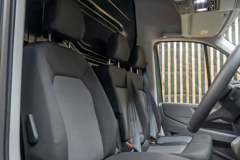 Volkswagen Crafter CR35 TDI Panel Van FWD High Roof MWB Commerce Plus - N197