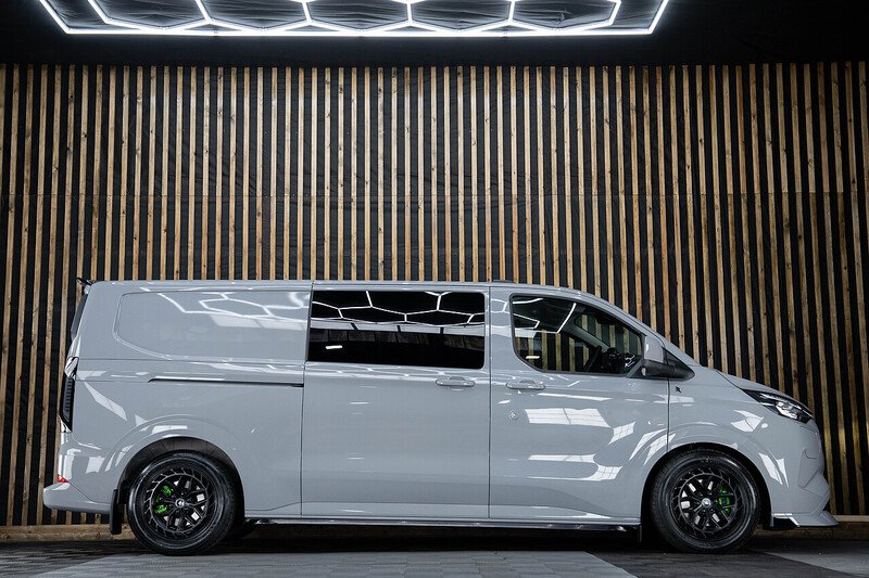 Ford Transit Custom 320 Limited L2 2.5L Auto Plug-in Hybrid - N213