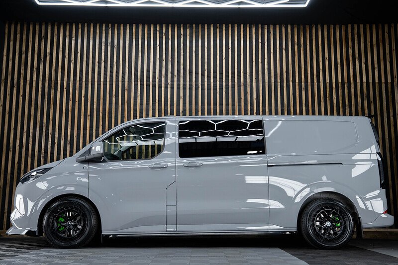 Ford Transit Custom 320 Limited L2 2.5L Auto Plug-in Hybrid - N213