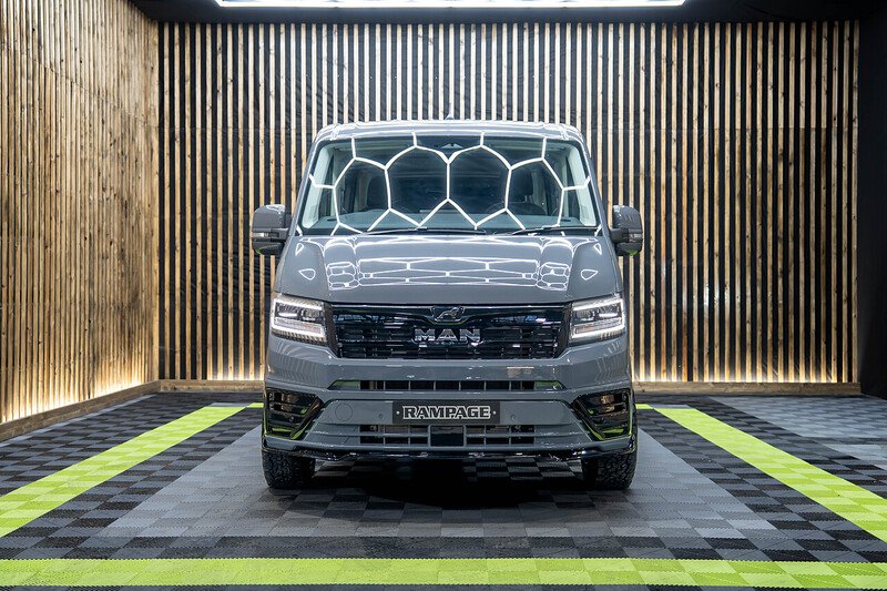 Volkswagen Crafter Cr35 Tdi MWB Crew Van Commerce Plus 4 Motion - N215