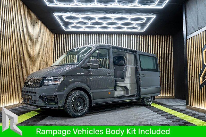 Volkswagen Crafter Cr35 Tdi MWB Crew Van Commerce Plus 4 Motion - N215