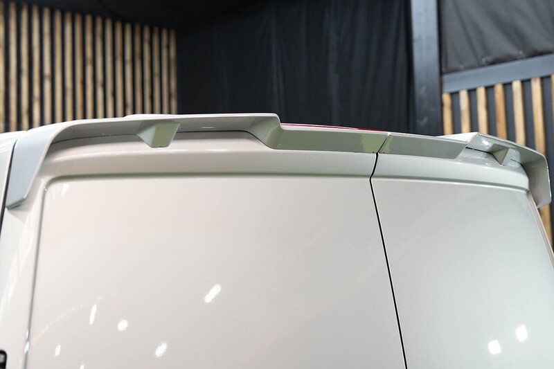 Ford Transit Custom 320 Limited L2 2.5L Auto Plug-in Hybrid - N216