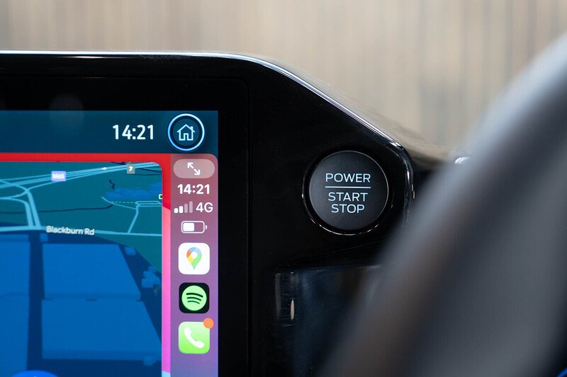 Ford Transit Custom 320 Limited L2 2.5L Auto Plug-in Hybrid - N225