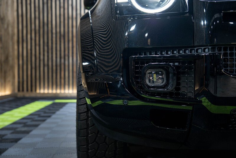 Land Rover Defender 90 SUV 4WD 3.0 Automatic Diesel - N226