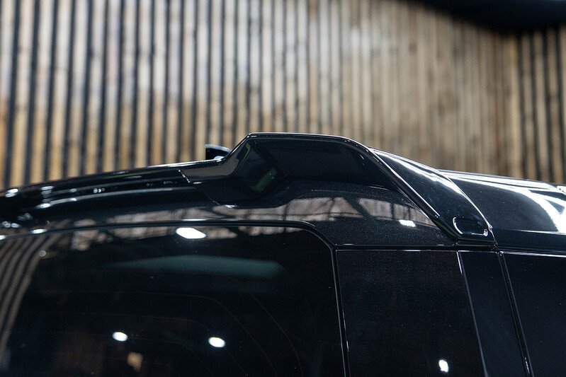 Land Rover Defender 90 SUV 4WD 3.0 Automatic Diesel - N226