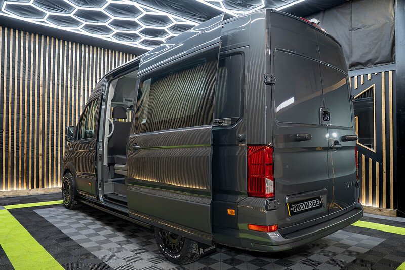 Volkswagen Crafter Cr35 Tdi MWB Crew Van Commerce Plus 4 Motion - N228