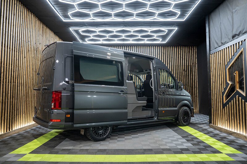 Volkswagen Crafter Cr35 Tdi MWB Crew Van Commerce Plus 4 Motion - N228