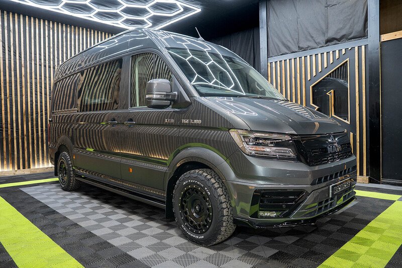 Volkswagen Crafter Cr35 Tdi MWB Crew Van Commerce Plus 4 Motion - N228