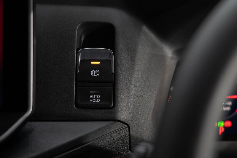 Volkswagen Crafter Cr35 Tdi MWB Crew Van Commerce Plus 4 Motion - N228