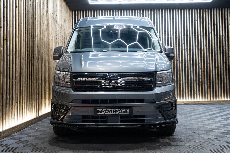 Volkswagen Crafter Cr35 Tdi M H/R P/V Commerce Plus - N230