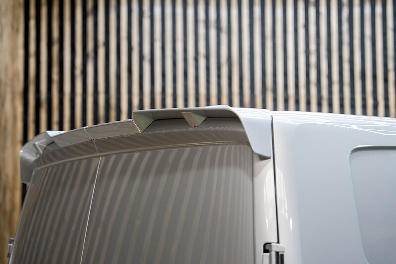 Ford Transit Custom 320 Limited L2 2.5L Auto Plug-in Hybrid - N237