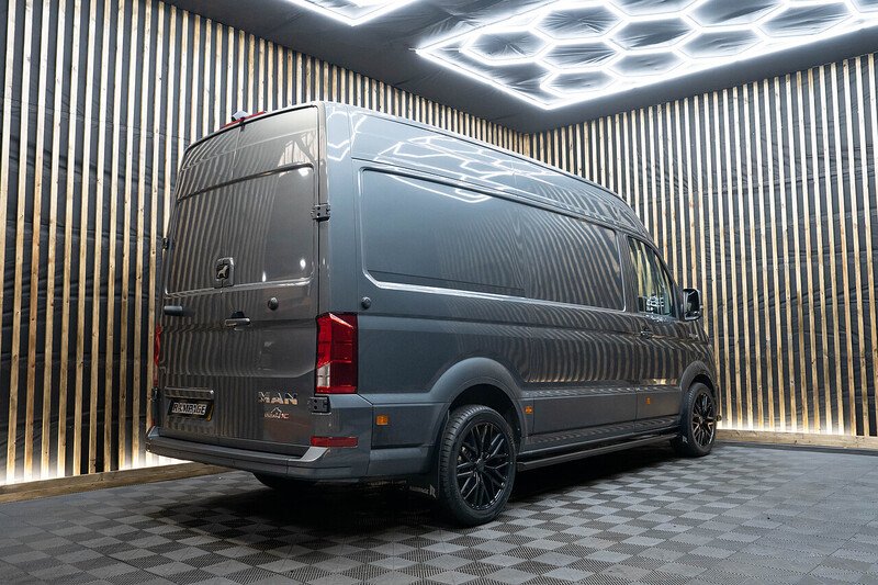 Volkswagen Crafter Cr35 Tdi MWB FWD Panel Van Commerce Plus - N249