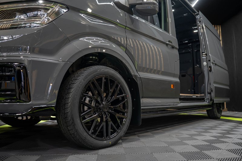 Volkswagen Crafter Cr35 Tdi MWB FWD Panel Van Commerce Plus - N250