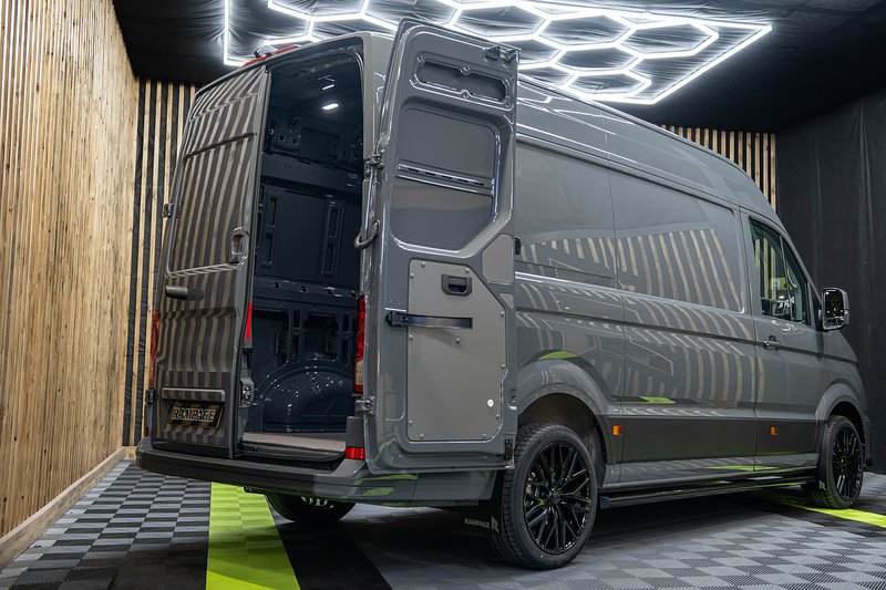 Volkswagen Crafter Cr35 Tdi MWB FWD Panel Van Commerce Plus - N250