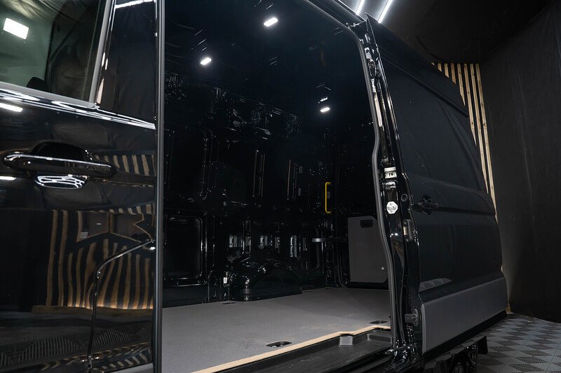 Volkswagen Crafter Cr35 Tdi MWB FWD Panel Van Commerce Plus - N251