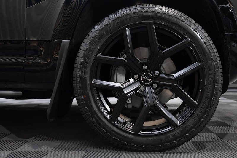 Land Rover Defender 90 Hard Top SUV 4WD 3.0 Automatic Diesel - N254