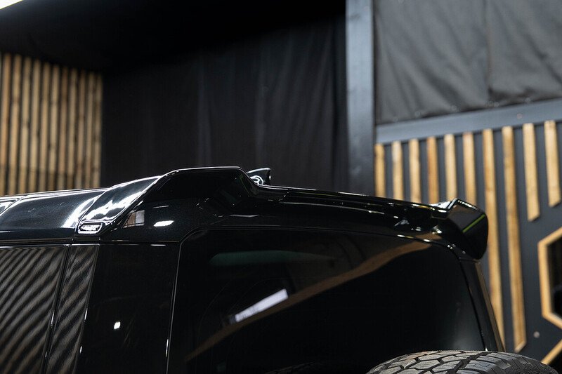 Land Rover Defender 110 Hard Top 110 SUV 4WD 3.0 Automatic Diesel - N255