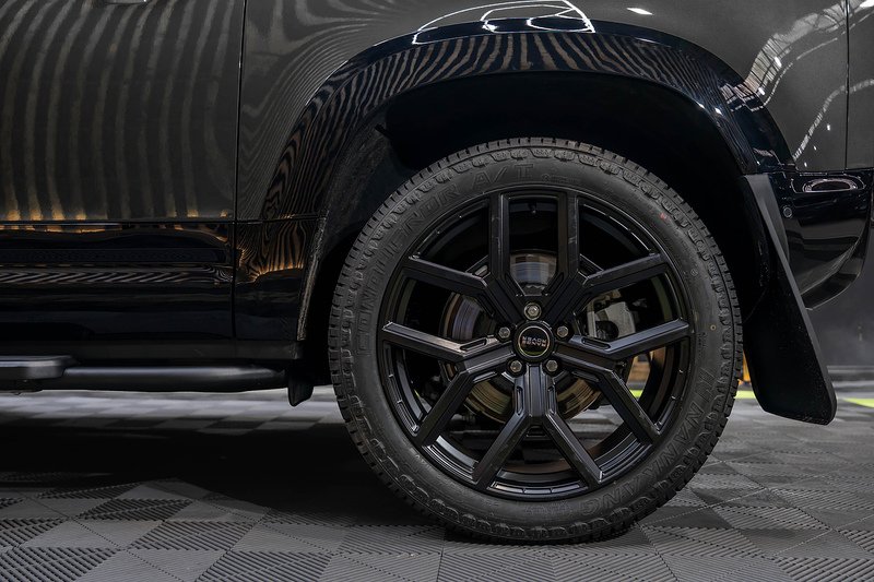 Land Rover Defender 110 Hard Top 110 SUV 4WD 3.0 Automatic Diesel - N256