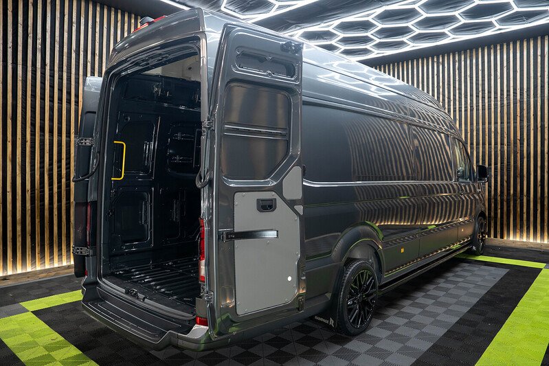 Volkswagen Crafter Cr35 Tdi XLWB H/R P/V Commerce Plus - N258